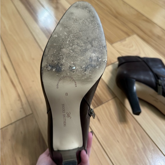 EUC Brown Brooks Brothers leather boots size 8 - Picture 3 of 3